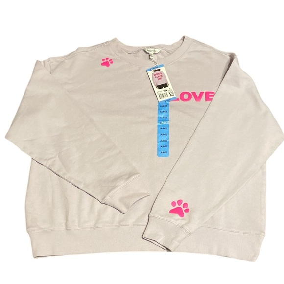 WILDFOX Tops - WILDFOX lavender sweatshirt size Large
BIN 31